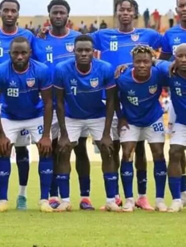 Équipe nationale du Liberia avant une rencontre internationale.