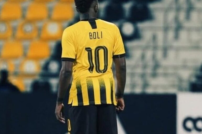 Yohan Boli sur un terrain de football