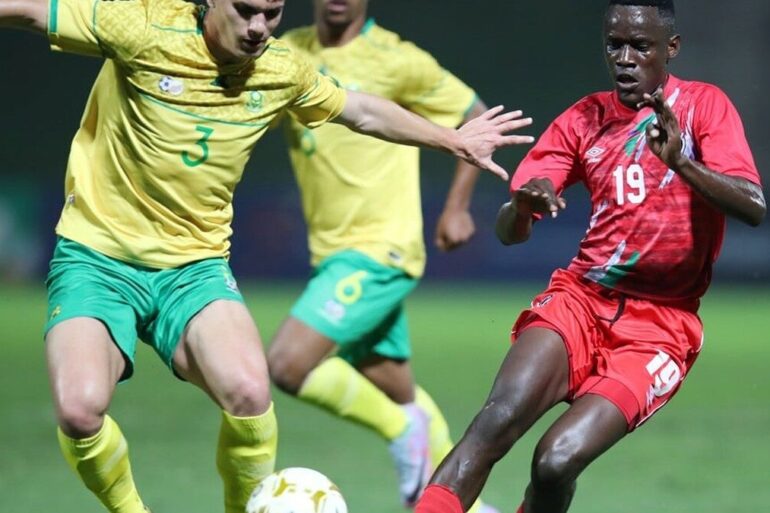 Bethuel Muzeu sous le maillot de la Namibie.