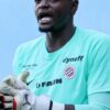 Simon Ngapandouetnbu en tenue de gardien du Montpellier HSC