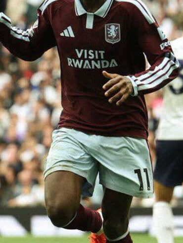 Nicolas Jackson a marqué le deuxième but d’Aston Villa lors de la victoire 3-2 à Tottenham.