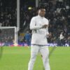 Taiwo Awoniyi pendant un match de football