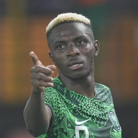 Nigeria convoque Osimhen malgré sa blessure : énorme interrogation avant les éliminatoires