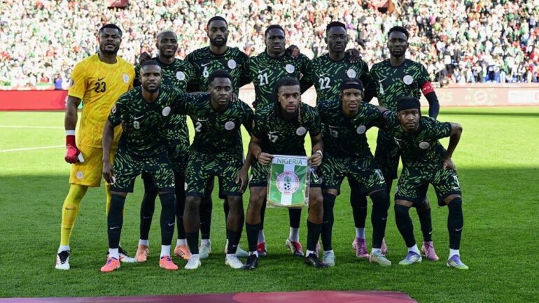 Super Falcons : Ajibade, Nnadozie, Oshoala et Plumptre dans la première liste d’Eguavoen