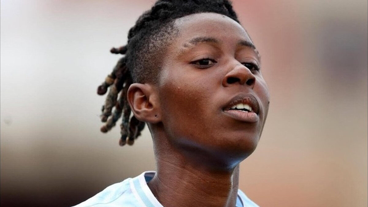 Sylviane Kokora, internationale ivoirienne, rejoint le Wydad Athletic Club après son départ du Sporting Casablanca.