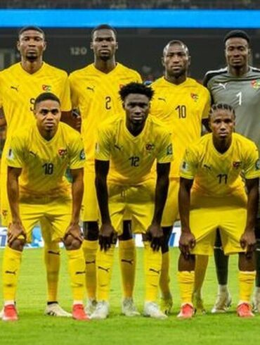 Les Éperviers du Togo en photo d’équipe.