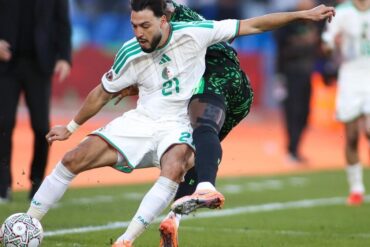 Un international algérien en action sous le maillot des Fennecs