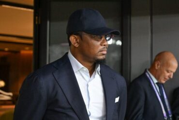 Samuel Eto’o, président de la Fédération camerounaise de football, lors d’un déplacement officiel