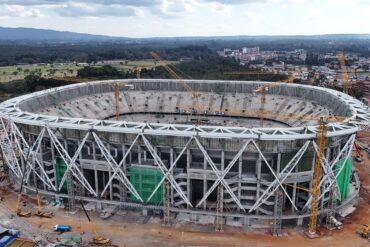 Vue aérienne du stade Talanta en construction à Nairobi avant la CAN 2027