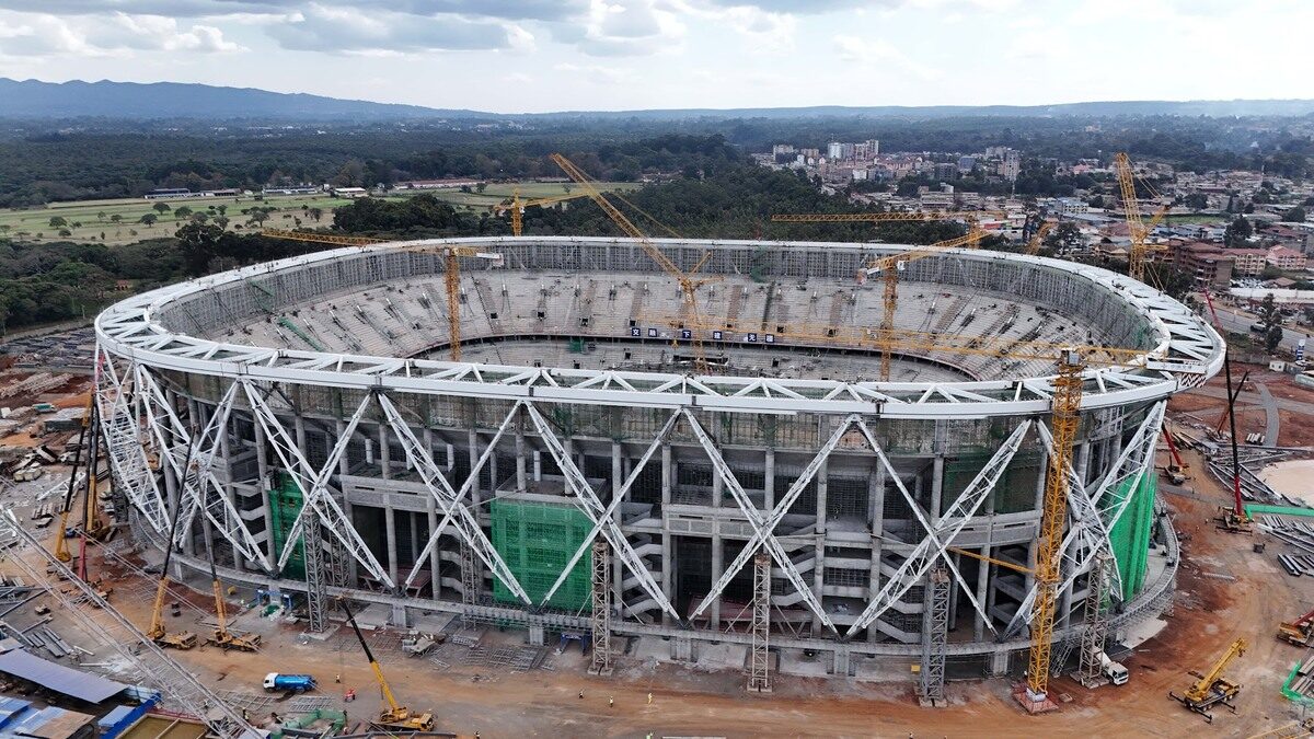 Vue aérienne du stade Talanta en construction à Nairobi avant la CAN 2027