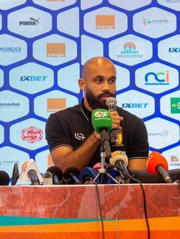 David Pagou en conférence de presse avant Côte d’Ivoire–Cameroun