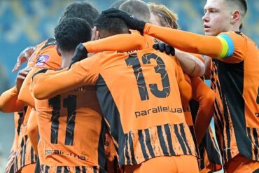 Football de club européen, photographie d’archive sans rapport avec Virunga–Primeiro de Agosto