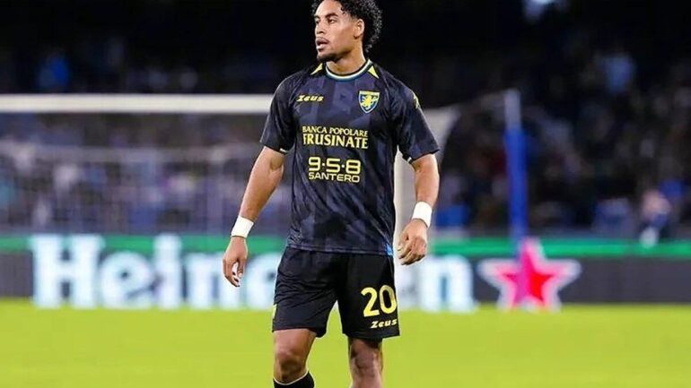 Gabon : Anthony Oyono prolonge avec Frosinone jusqu&rsquo;en 2029