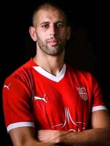 Islam Slimani sous le maillot du CR Belouizdad dans une photo d’archive