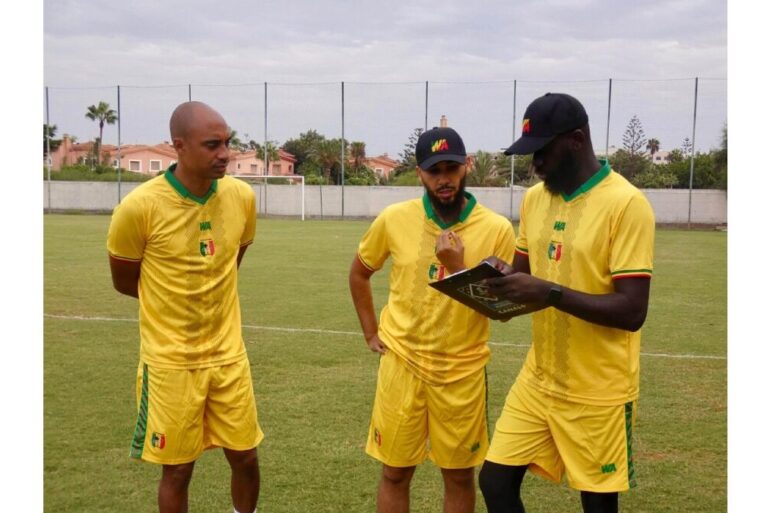 Joueurs du Mali U23 avant un match amical