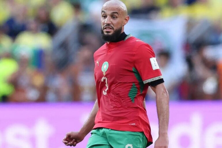 Noussair Mazraoui avec les Lions de l’Atlas du Maroc