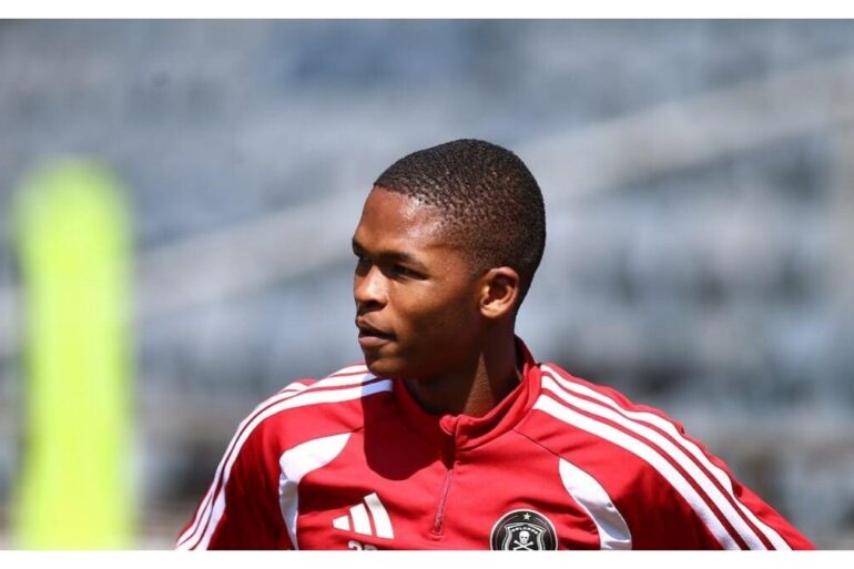 Mpho Padime à l’entraînement avec Orlando Pirates
