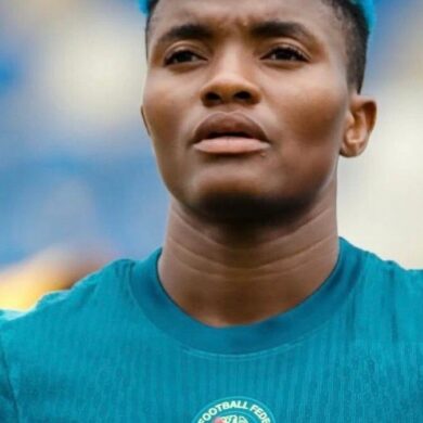 Rasheedat Ajibade avec le Nigeria