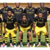 Équipe de Ranchers Bees avant un match de NPFL
