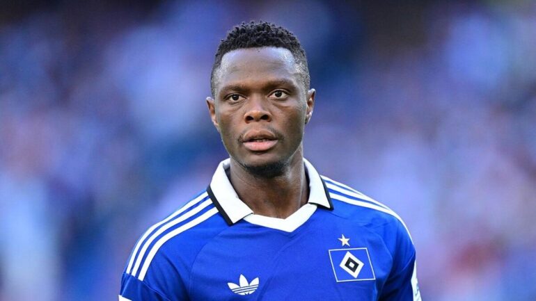 Patson Daka touché à la cuisse : le HSV perd son attaquant zambien pour plusieurs semaines