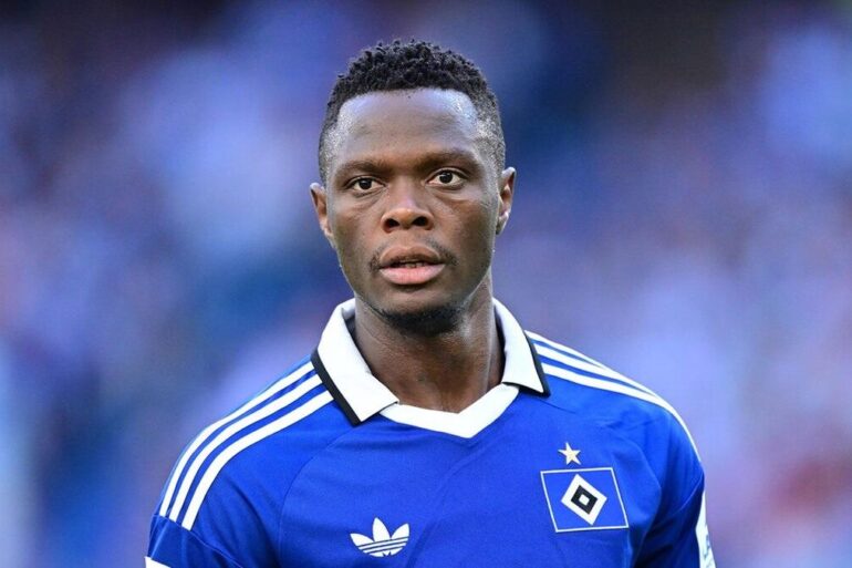 Patson Daka sous le maillot du Hamburger SV