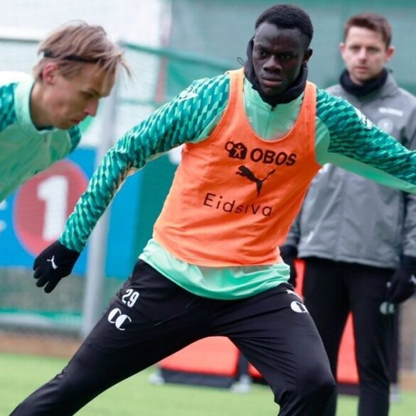 Footballeur africain à l’entraînement en Europe