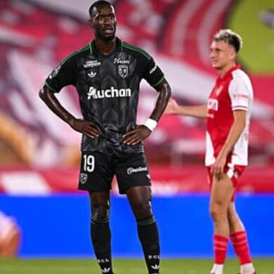 Abdallah Sima en action avec le RC Lens