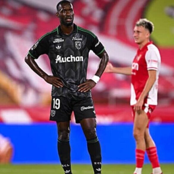 Abdallah Sima en action avec le RC Lens