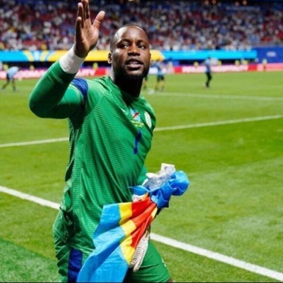 Photographie de Lionel Mpasi avec la RDC