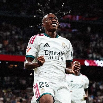 Yan Diomande célèbre une action sous les couleurs du Real Madrid