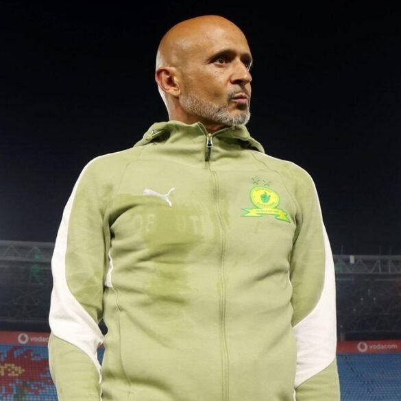 Miguel Cardoso, entraîneur de Mamelodi Sundowns