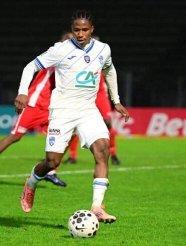 Karim Dermane en action sous le maillot de Troyes