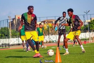 Les jeunes joueurs maliens au travail avant le tournoi UFOA-A U20
