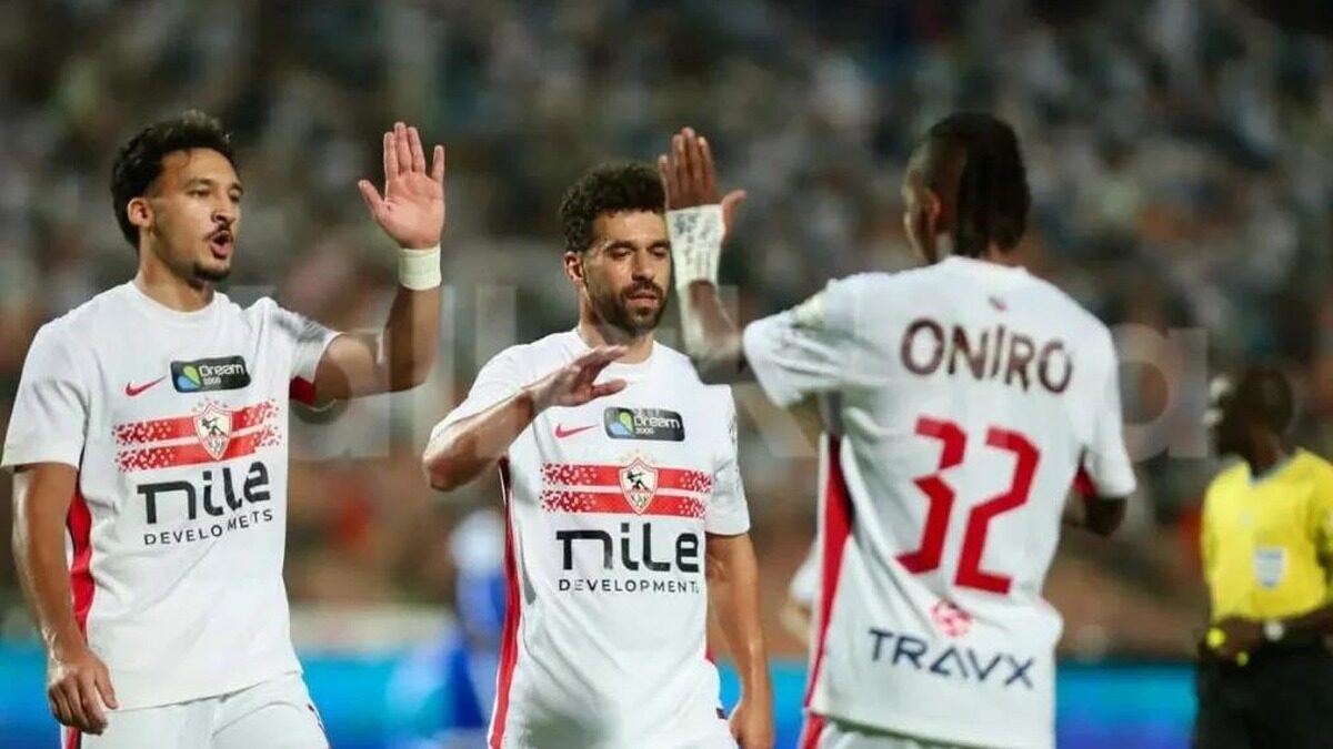 Des joueurs du Zamalek célèbrent pendant une rencontre